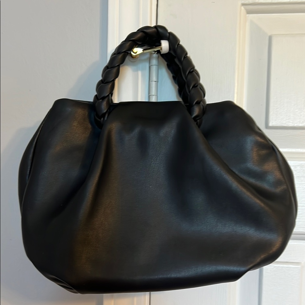 Elegant Black Women's Bag
